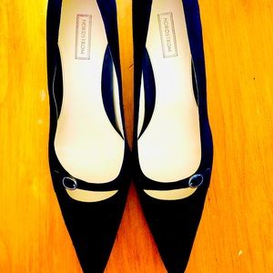 Brand New Nordstrom low heeled black pumps
